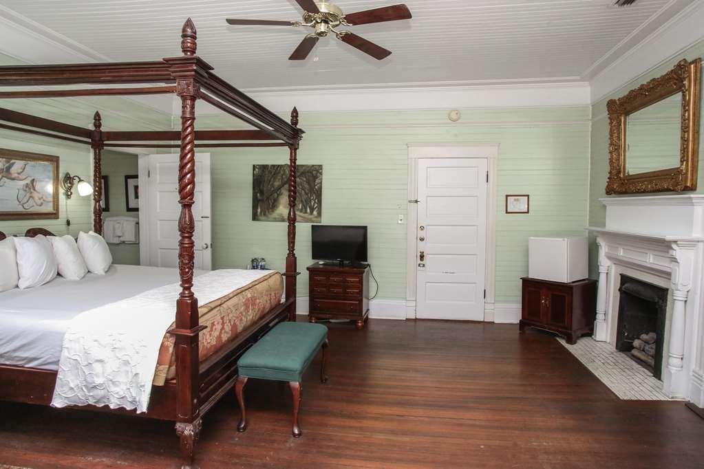 Coombs Inn & Suites أبالاتشيكولا المظهر الخارجي الصورة